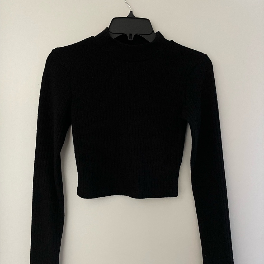 OGL Cropped Mockneck Shirt